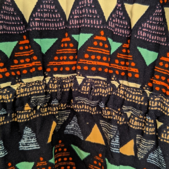 Red Camel Long Sleeve Geometric Pattern Dress - Picture 7 of 8